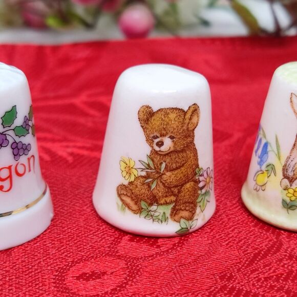 3 Baby Bunny Rabbit Deer Oregon Thimble Fine Bone China Made England Mayflower - Picture 3 of 6